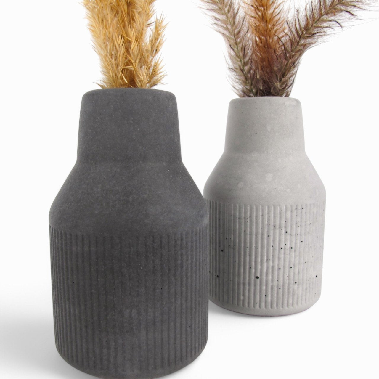 Jug | Vase aus Beton