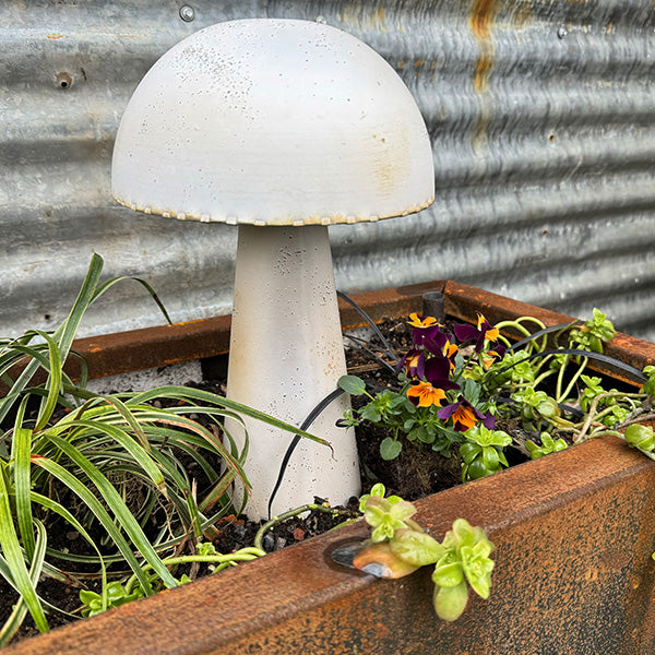 12 Inch Iron Handmade Mushroom Garden Decor, Set of 5