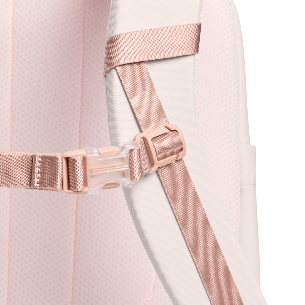 The Vitalize™ Macro Method Backpack | 30.9 QT